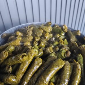 Organik yaprak sarma